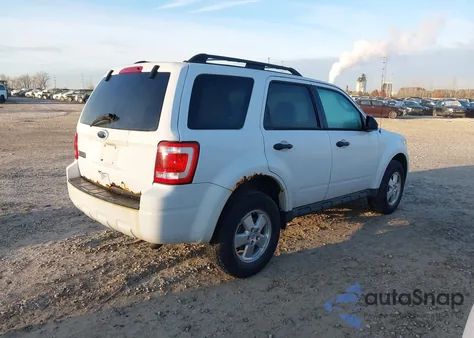 2011 Ford Escape Xlt из США, поврежденный, VIN 1FMCU0D71BKB93013